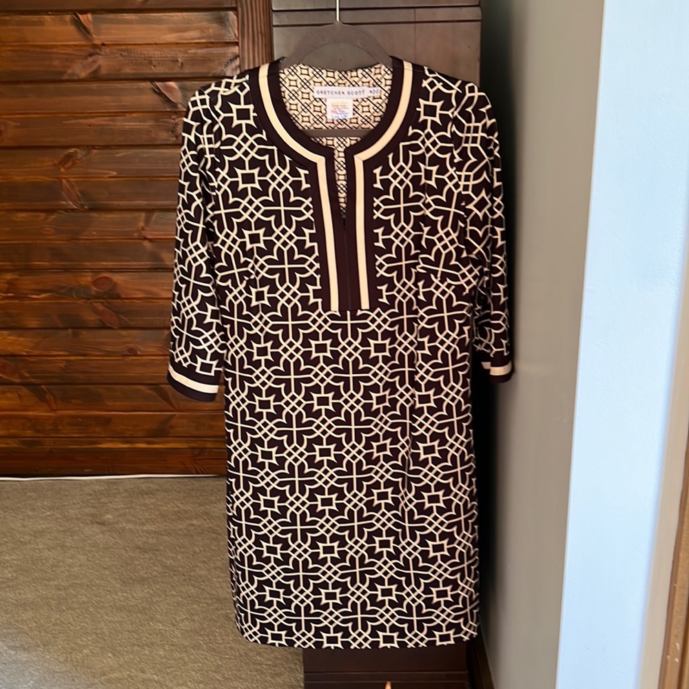 Gretchen Scott shift dress in black and tan, size M